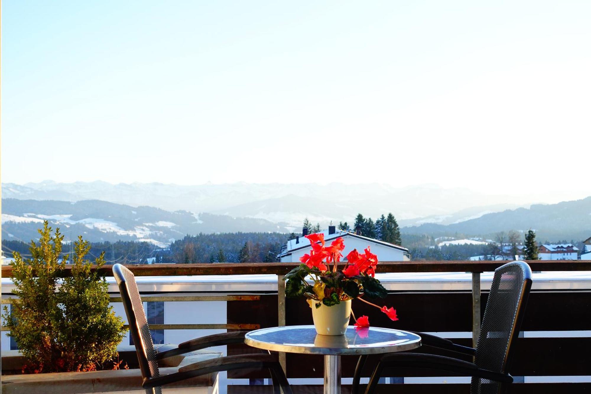 Relax - Appartements Mit Pool Und Sauna, Allgaeu Scheidegg Bagian luar foto