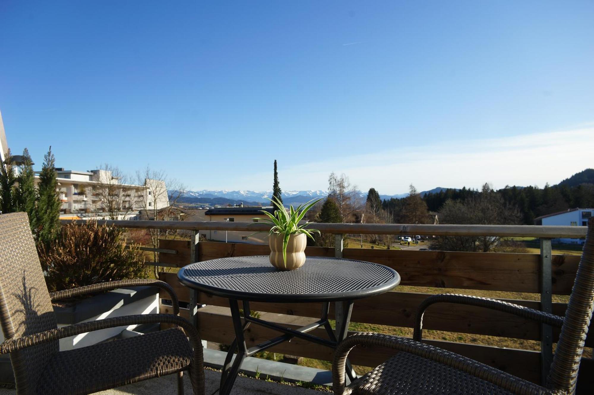 Relax - Appartements Mit Pool Und Sauna, Allgaeu Scheidegg Bagian luar foto